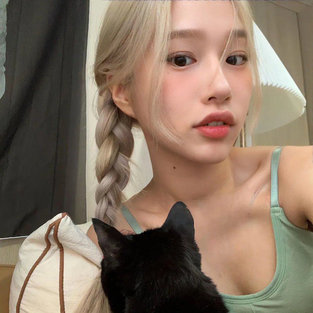 黄蜂女